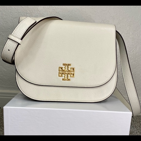 Tory Burch Handbags - NWT perfect condition Tory Burch bag